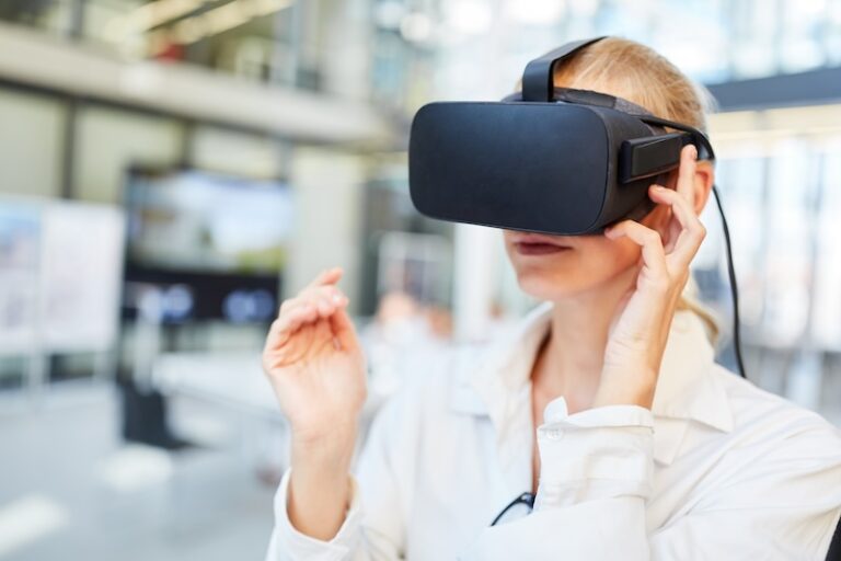 Simulation training trains staff to de-escalate situations