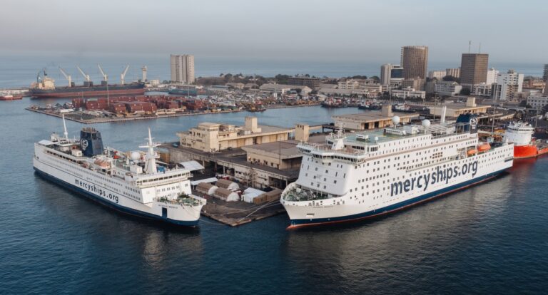 Mercy Ships Canada Volunteer Crew Recognized for Dedication