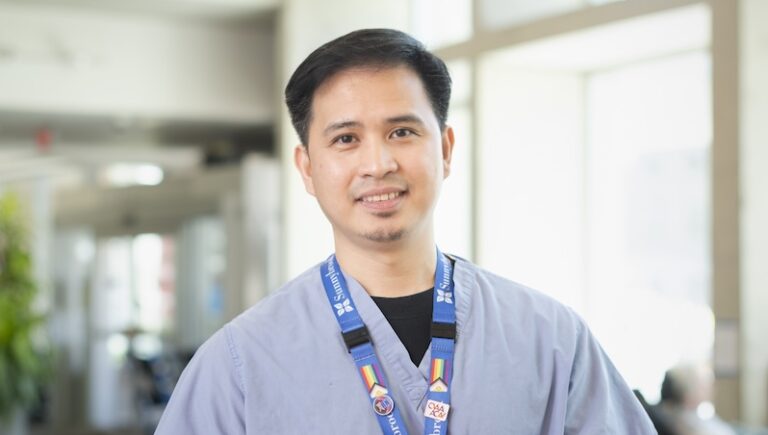 Nursing Hero 1st Place: Mark Anthony Gravoso (University Health Network/ Sunnybrook Health Sciences Centre)